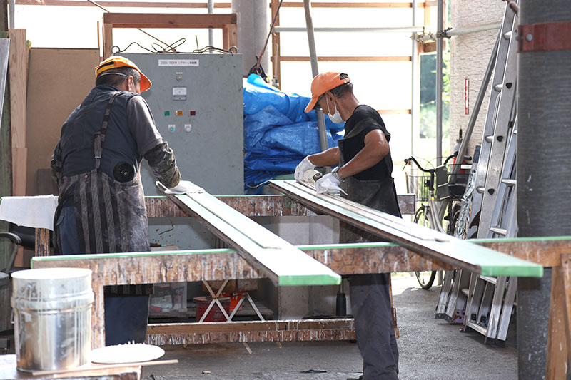 シンラテックの塗装